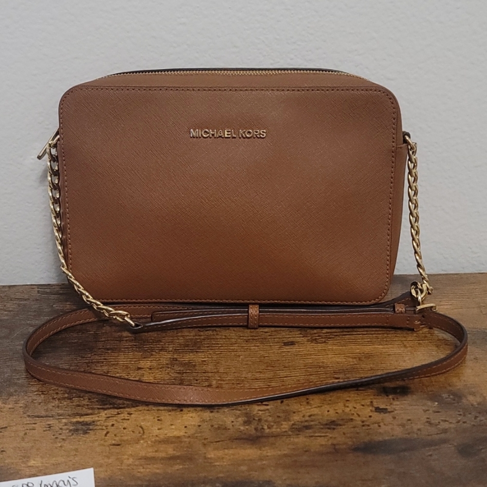 Michael Kors Leather Crossbody Bag Jet Set